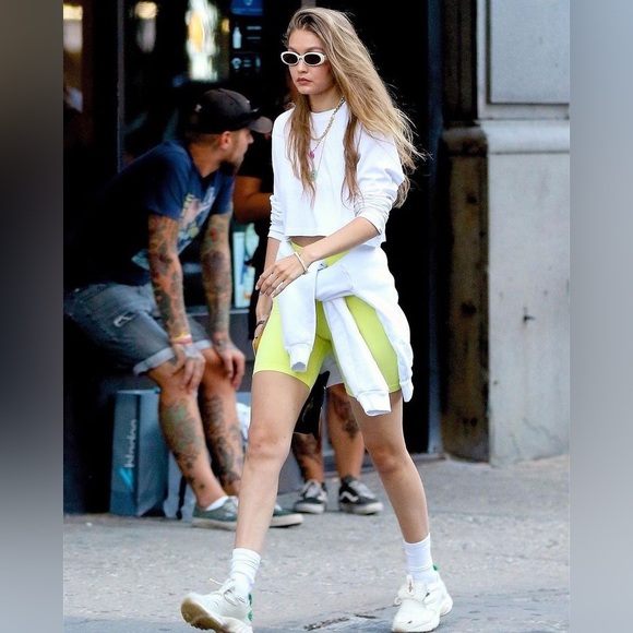 MAHAPPY Yellow Bike Shorts Long Length Workout Athleisure Size Small - Picture 4 of 14